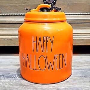 BN Rae Dunn Canister
